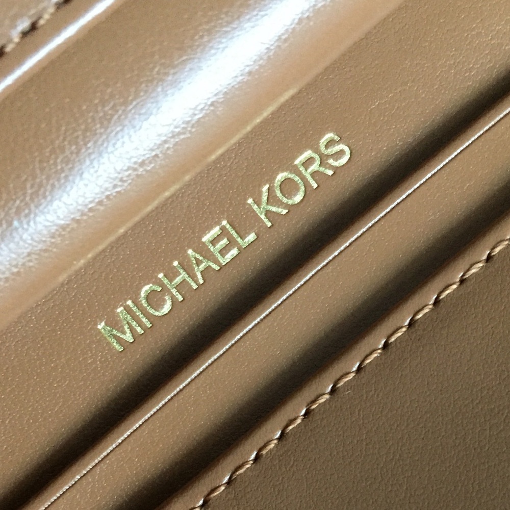 Michael Kors Brown Acorn Compact Wallet - Picture 6 of 8